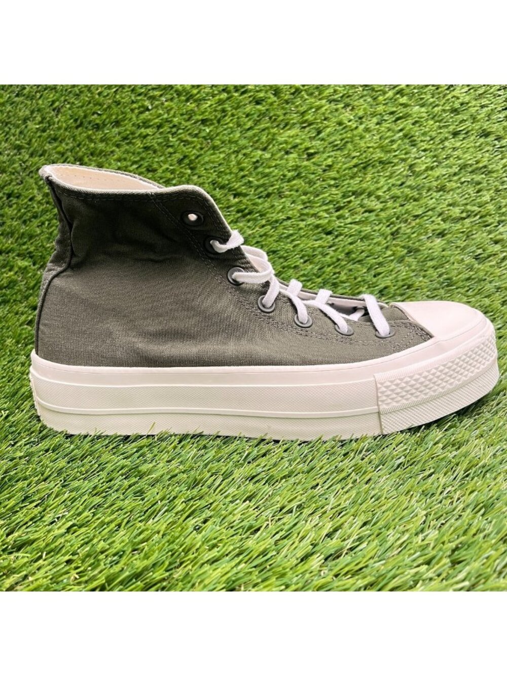 Converse Chuck Taylor All Star Womens Size 9 Olive Green Athletic Shoes Sneakers